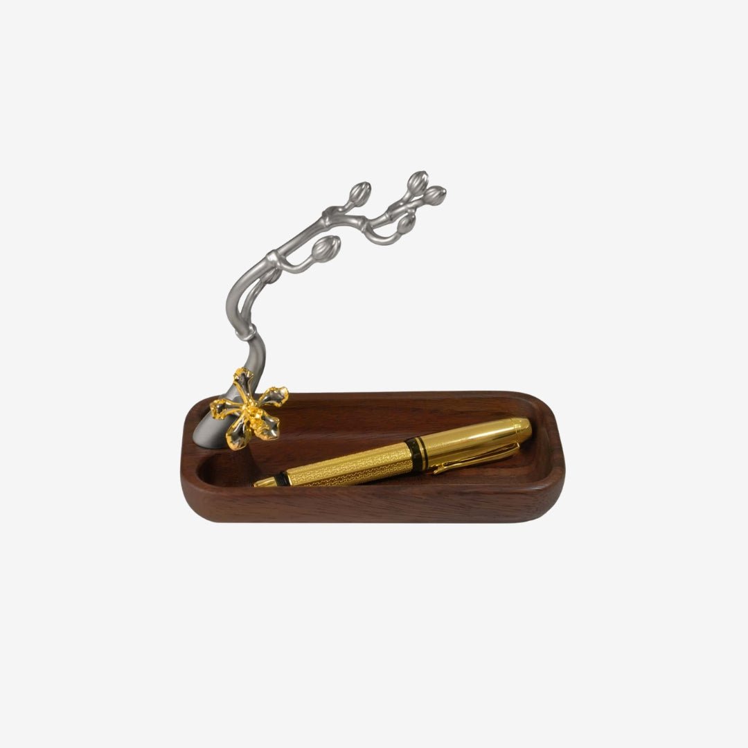 Gold Desktop Accessories | RISIS