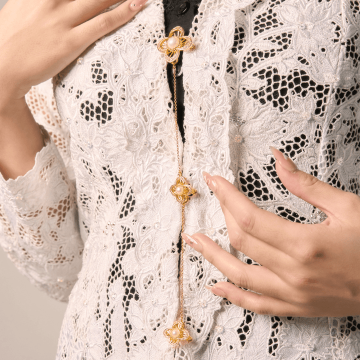 RISIS Lady Peranakan Kerongsang, Encapsulated in 18K Gold with White Topaz and Freshwater Pearls