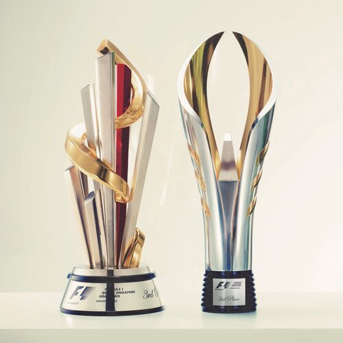 The making of F1 Singapore Grand Prix trophy by RISIS