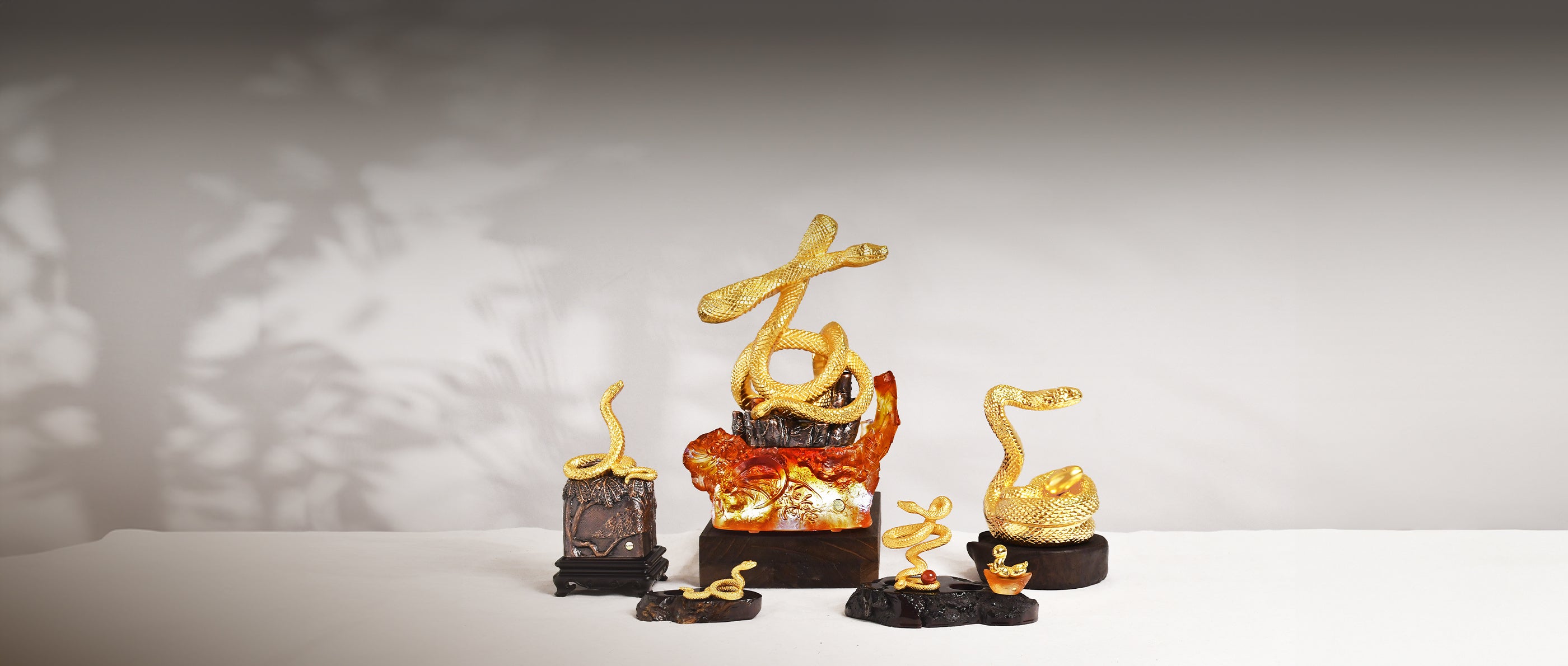 Snake Chronicle Collectibles 2025 – RISIS