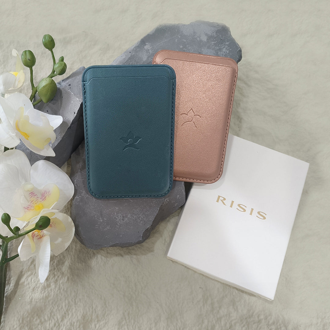 Receive a complimentary couple gift set of RISIS-exclusive Mobile Magnetic Card Case (worth $100) perfectly paired for him and her, with any purchase of the Sweet Nyonya Collection. Valid till 14 Feb 2025. T&amp;Cs apply.