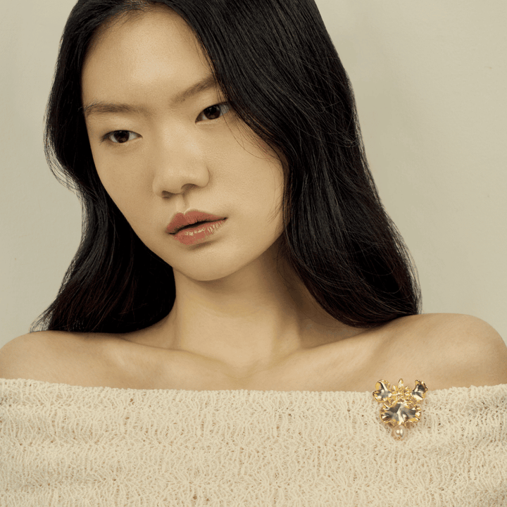 RISIS Oncidium Orchid Brooch in 24K Gold with Pink Baroque Pearl