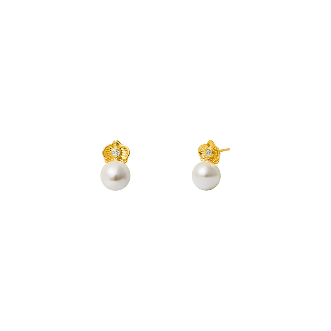 RISIS Petite Phalaenopsis Pearl Earrings in Gold with White Topaz
