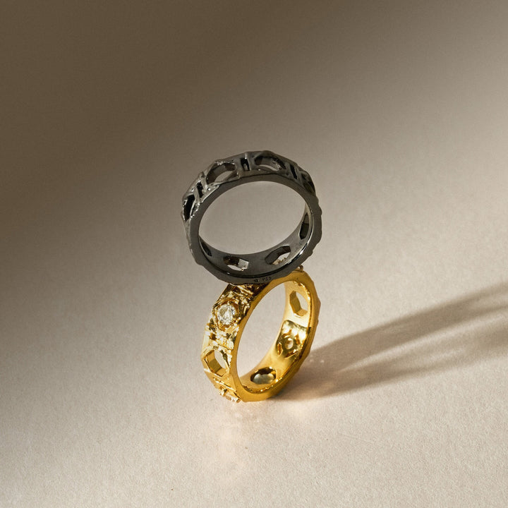 Entwined Rattan Ring with Topaz (YG)