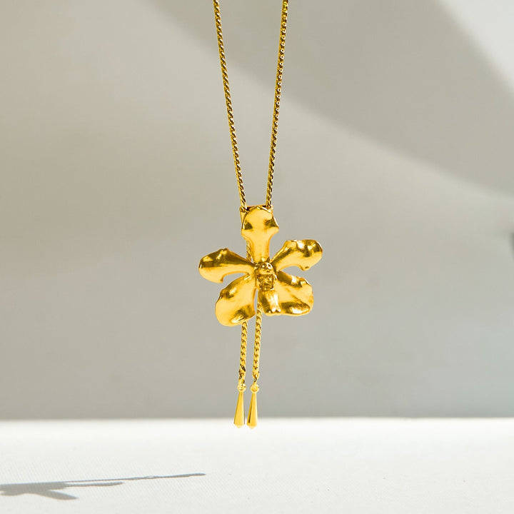 Vanda Limbata Orchid Slider Necklace (G) - - RISIS