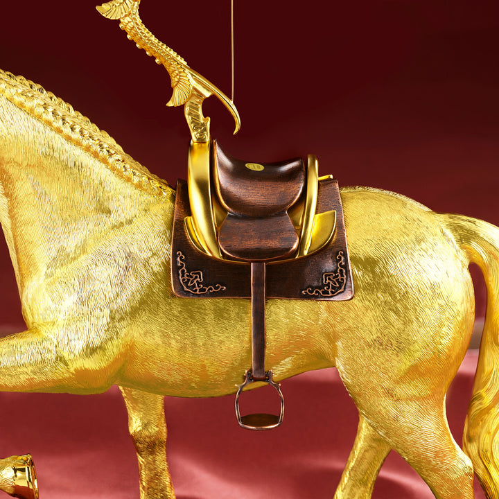 RISIS 24K Gold Horse Sculpture on Granite base (close up)