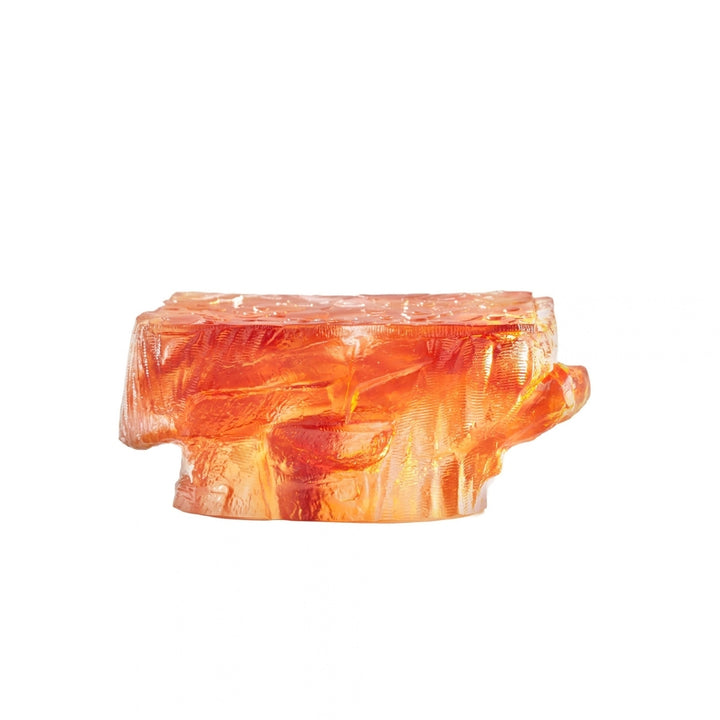 RISIS Amber Liu Li back side -  a sculpted ‘琉璃’ (Liu Li crystal glass) mountain, where the characters ‘吉’ (Auspicious) and ‘羊’ (Goat) are intricately carved into the rock. 