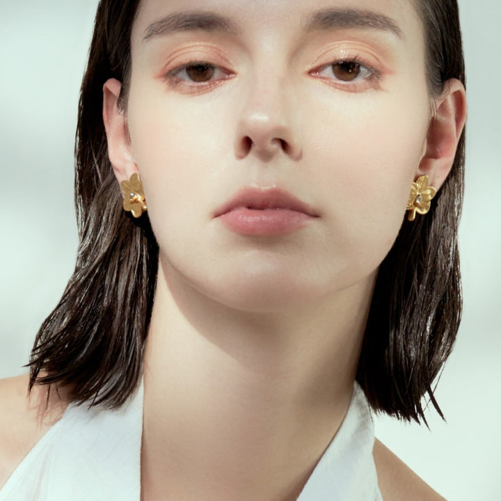 RISIS Bee-on Natural Orchid Earrings in 24K Gold & Palladium with Citrine