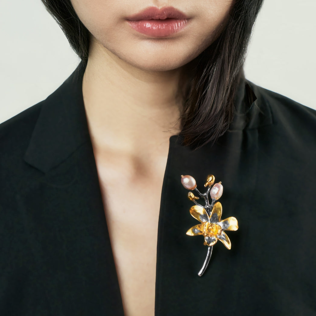 RISIS Dendrobium Orchid Vine brooch in 24K Swiss Gold and Palladium with natural Pink Freshwater Pearls