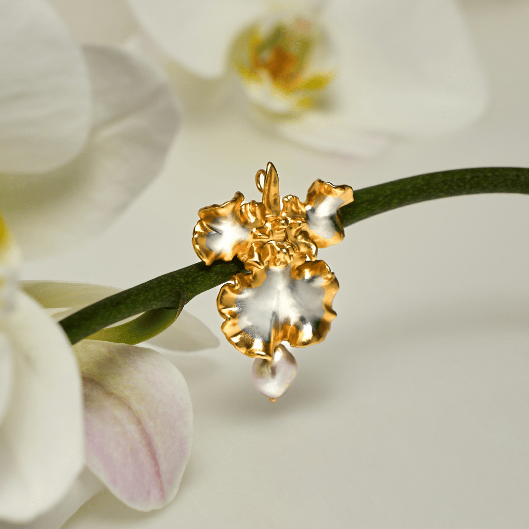 RISIS Oncidium Orchid Brooch in 24K Gold with Pink Baroque Pearl