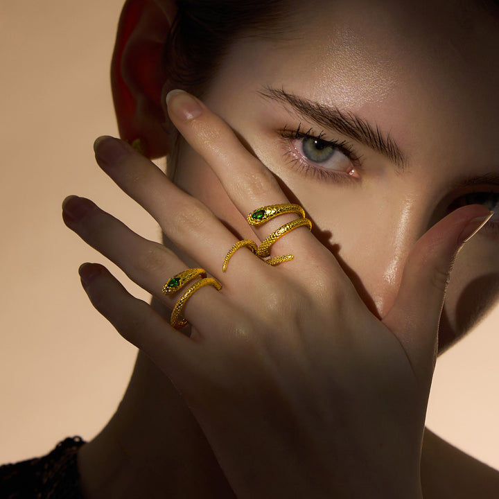 RISIS Serpentine Enigma Ring - 925 Sterling Silver encapsulated in 18K Gold with Chrome Diopside