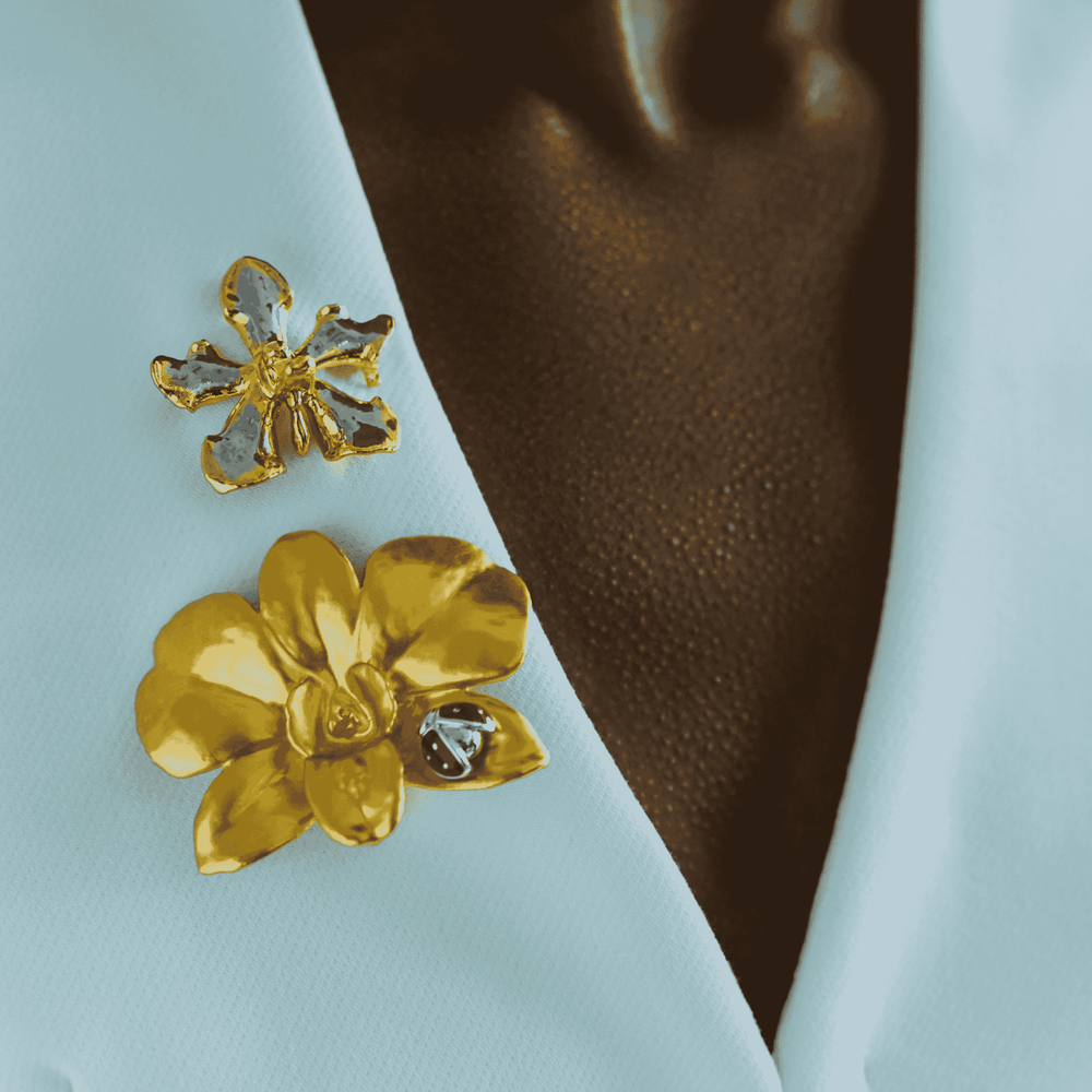 RISIS Vanda Limbata Orchid Brooch/Pendant, Natural Orchid Encapsulated in 24K Swiss Gold and Palladium