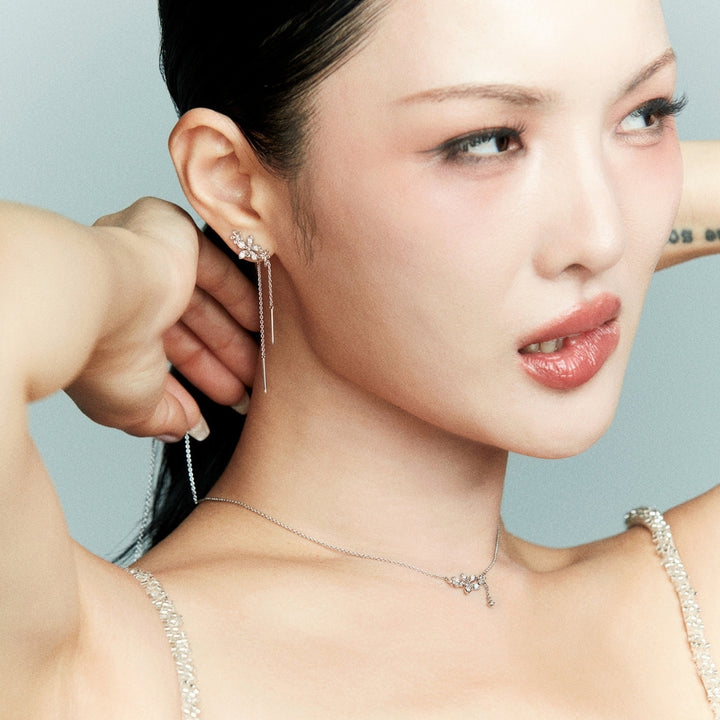 RISIS Vanda Sparkles Necklace & Earrings in Rhodium with Moissanite