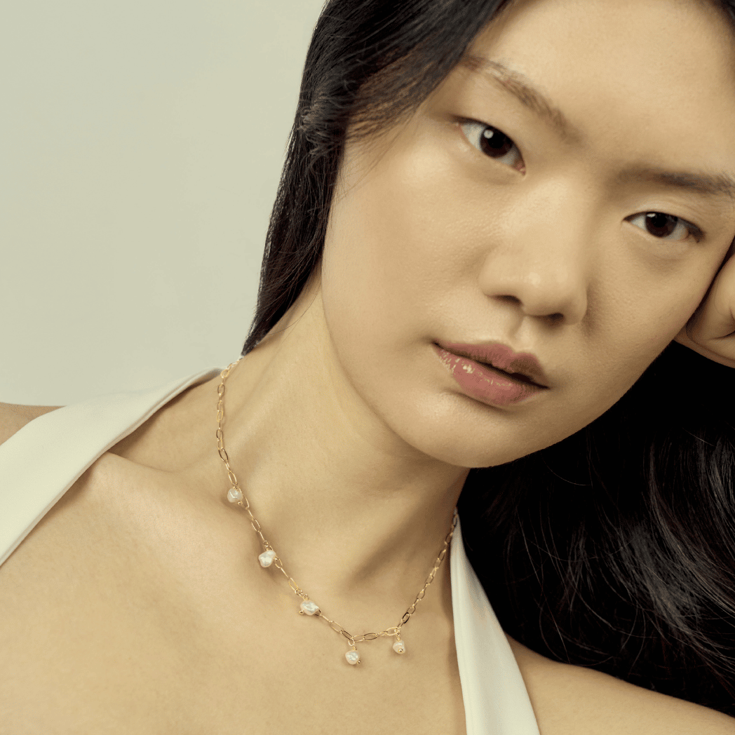 RISIS classic pearl chain, in 24K Swiss Gold with Natural Keshi Freshwater Pearls 