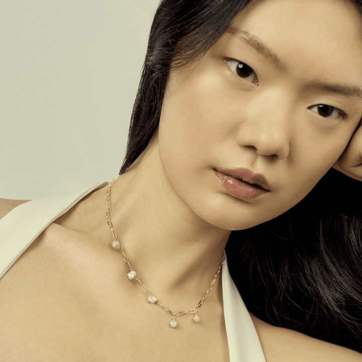 RISIS classic pearl chain, in 24K Swiss Gold with Natural Keshi Freshwater Pearls 