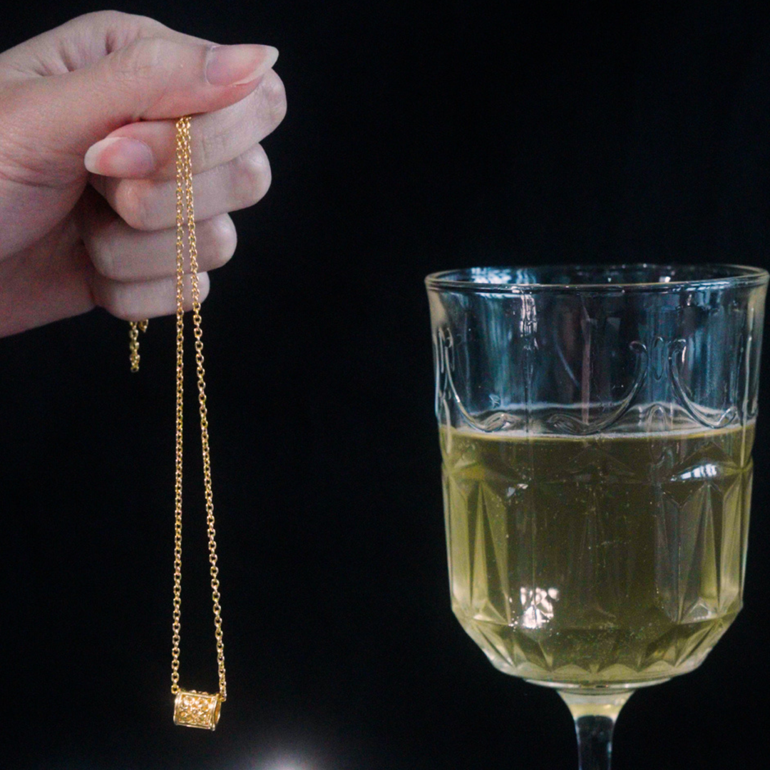 Peranakan Relic - Lattice Necklace in Gold