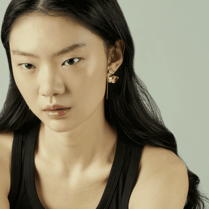 Re:Born Orchid Thread-Drop Earrings in Gold