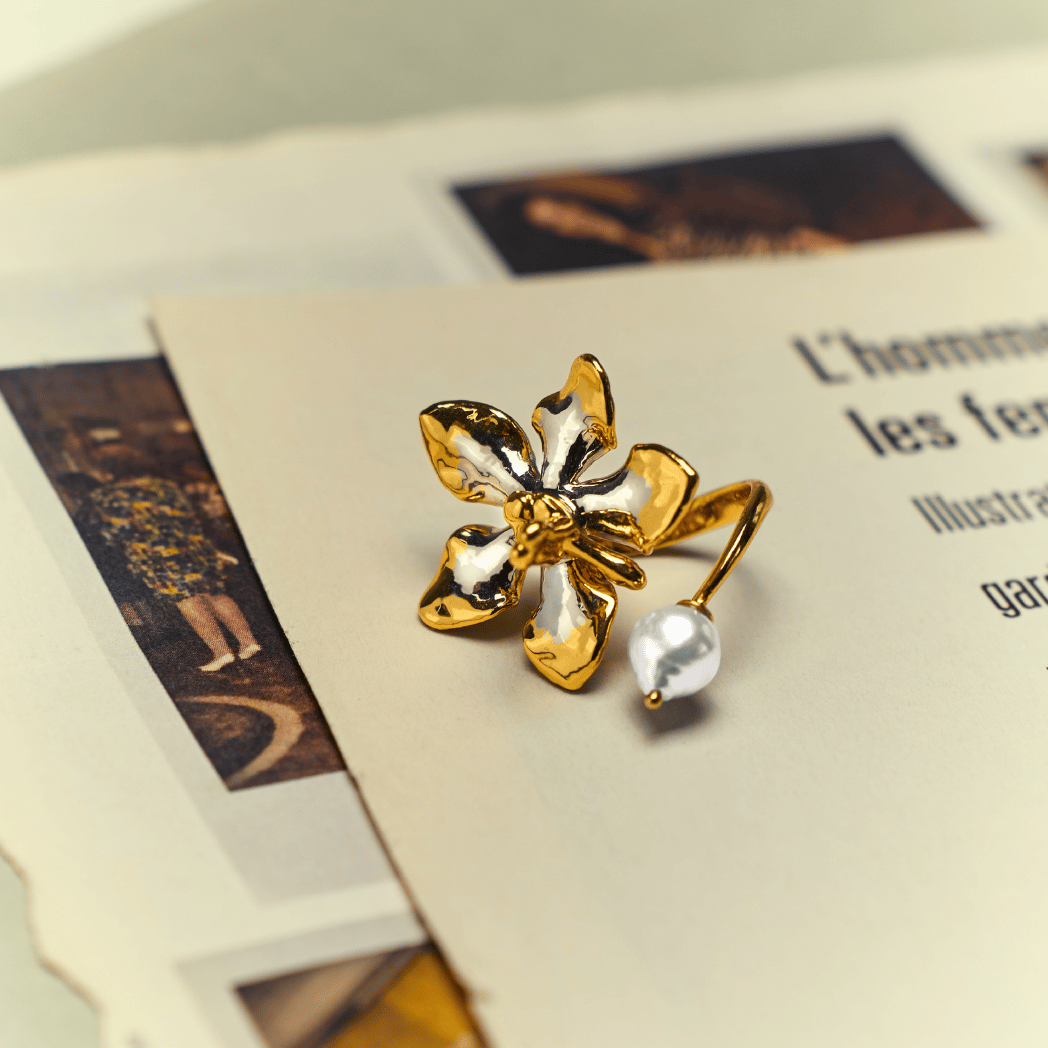 RISIS Vanda Orchid Ring In 24K Gold and Palladium with Akoya Pearl