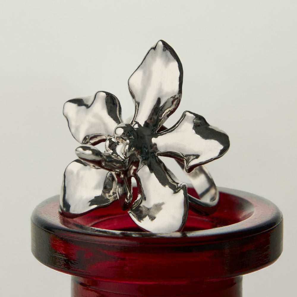 RISIS Vanda Orchid Ring in Palladium Silver