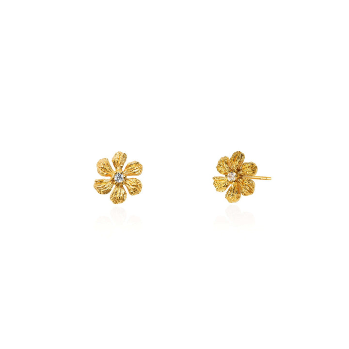 Risis Enchanted Jasmine Earrings II - A pair of gold floral earrings, each with a central diamond, textured petals providing a detailed and elegant appearance.