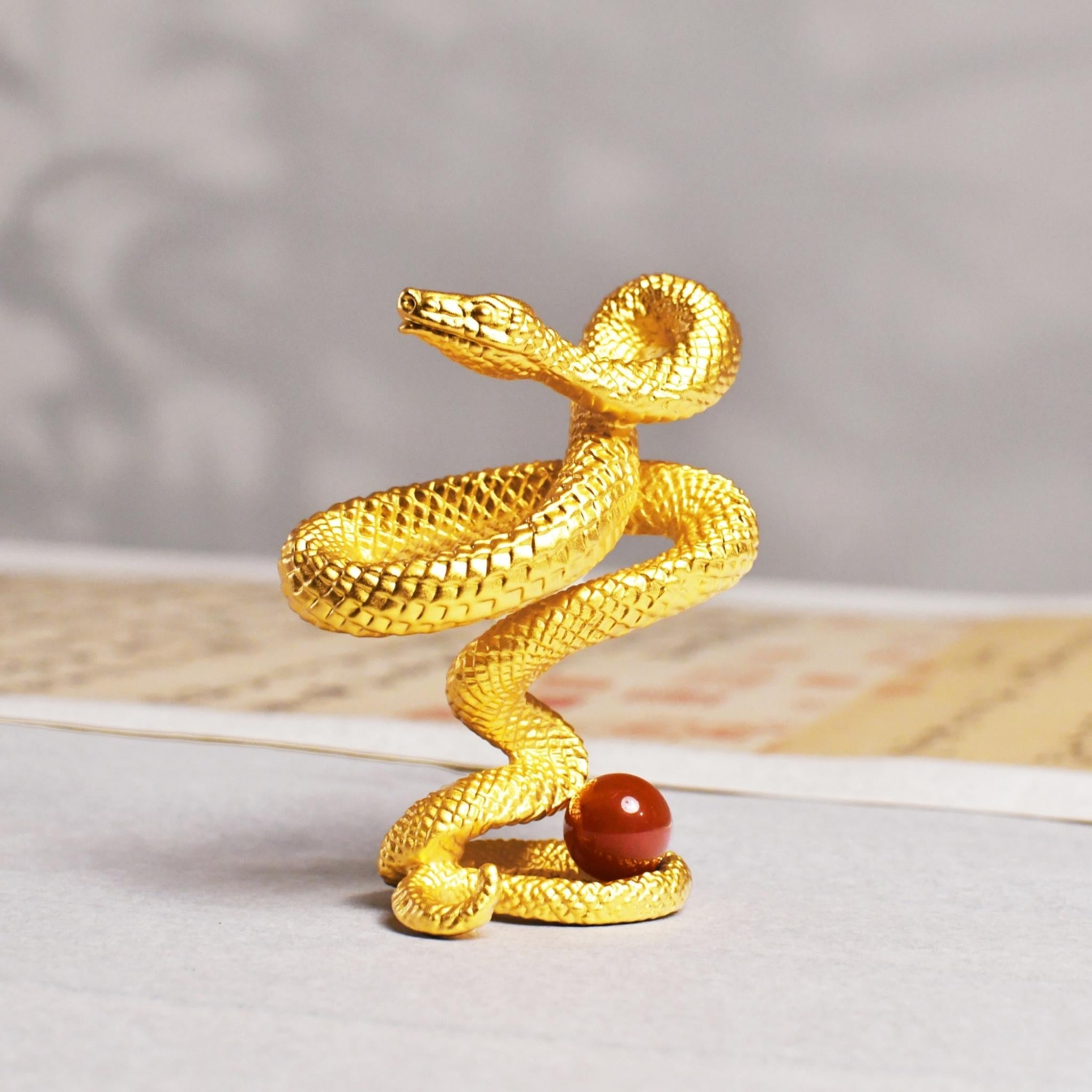 Snake Chronicle Collectibles 2025 – RISIS