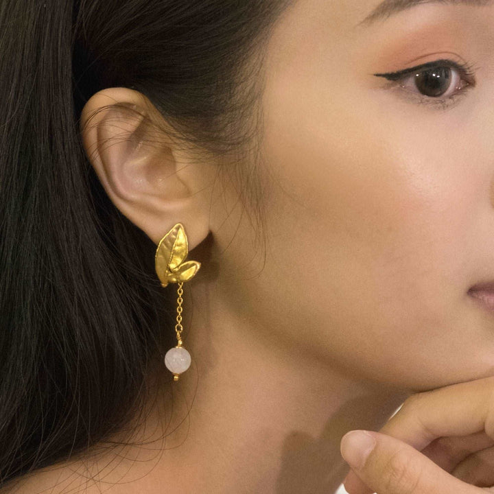 Dawn Earrings With Rose Quartz - - RISIS