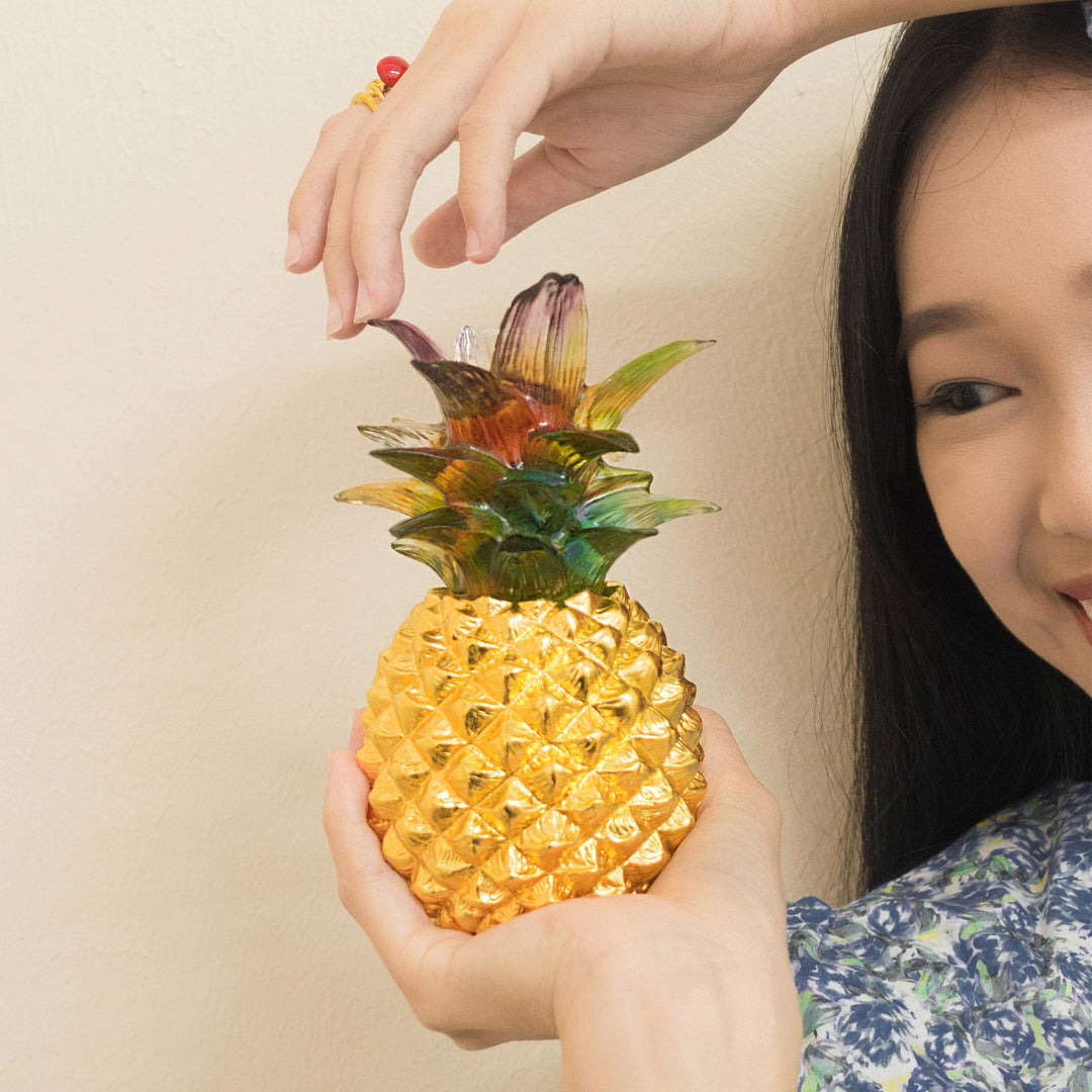 Auspicious Pineapple with Liu Li - - RISIS